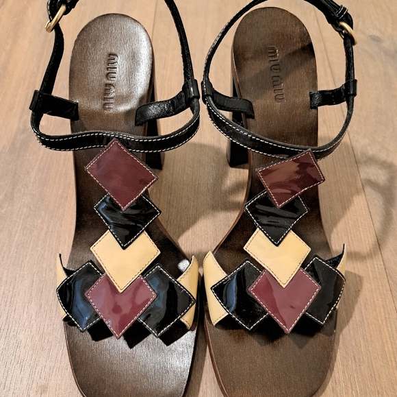 Miu Miu Shoes - Miu Miu Black, Cream & Burgundy Geometric Heeled Sandals (Size EU 41/US 10)